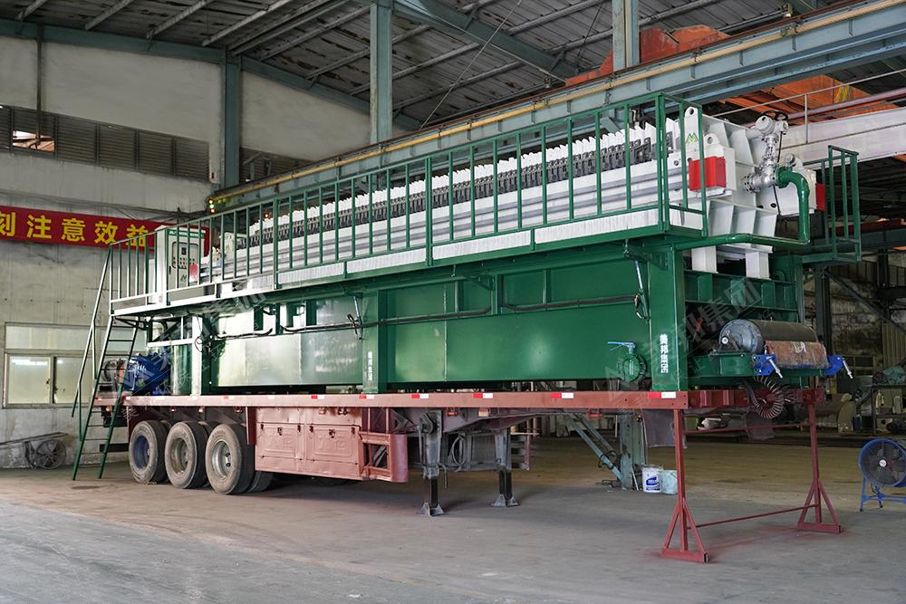 美邦車載式壓濾機(jī)：高效環(huán)保的泥漿處理解決方案