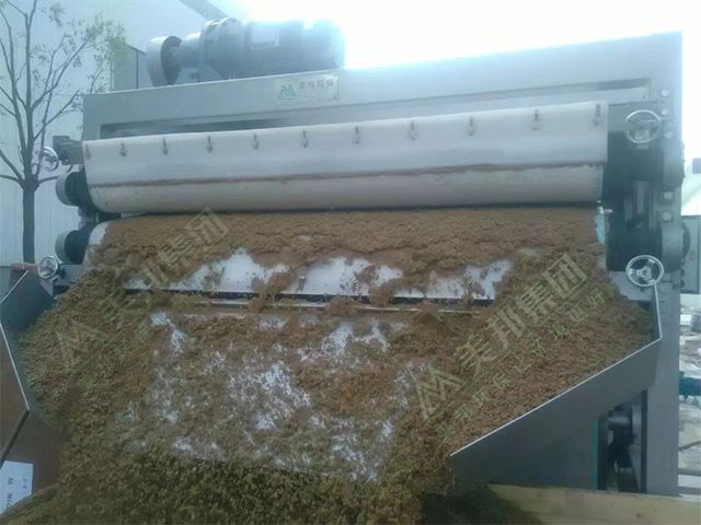 帶式壓濾機處理啤酒渣脫水